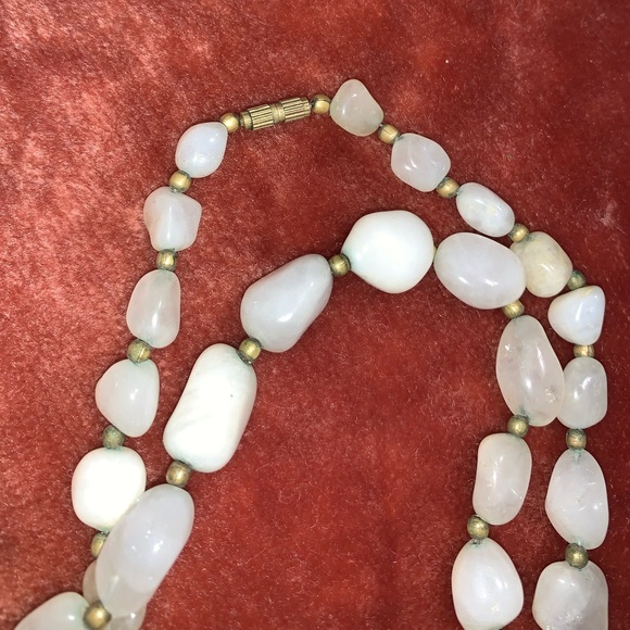 Vintage Quartz Beaded Necklace - Picture 5 of 6